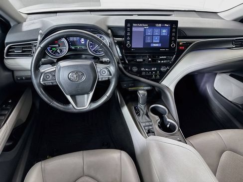 Certified 2021 Toyota Camry XLE w/ Cold Weather Package FWD image 22