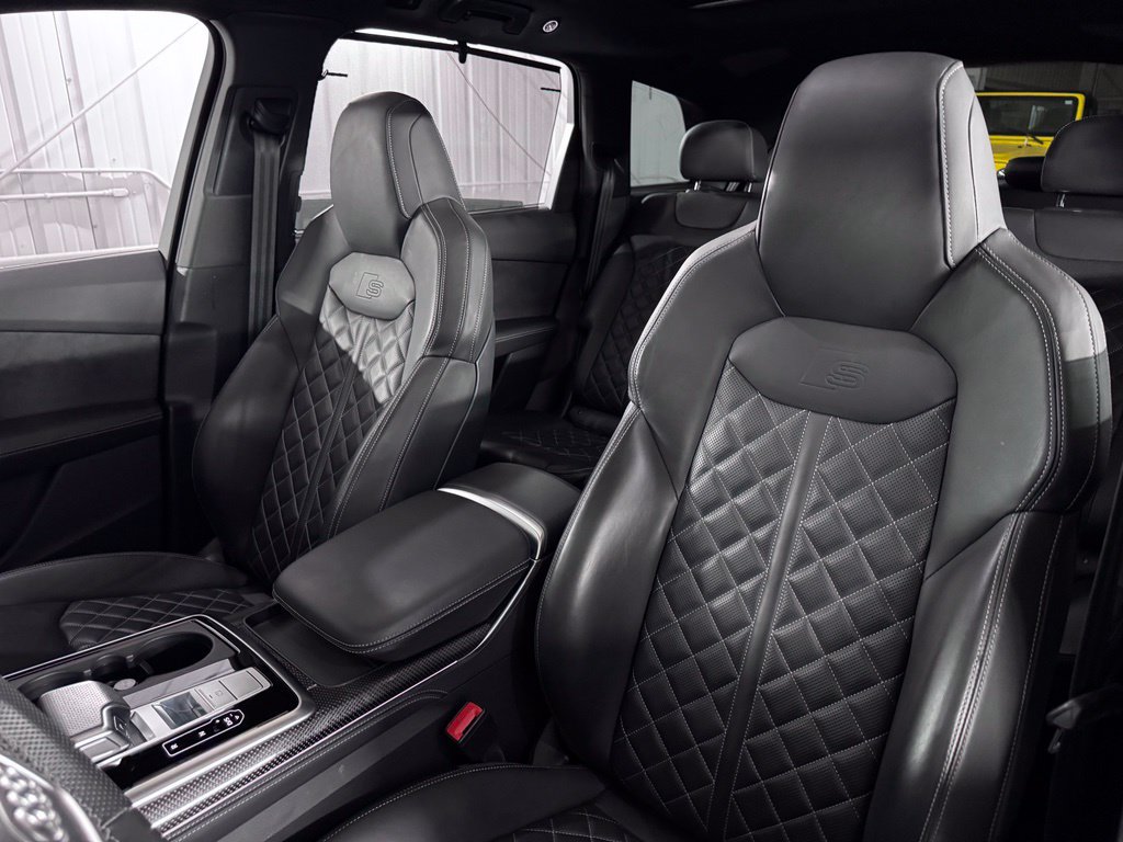 Used 2024 Audi SQ7 Premium Plus AWD/4WD image 40