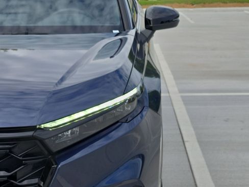 Used 2025 Honda CR-V Sport-L image 10