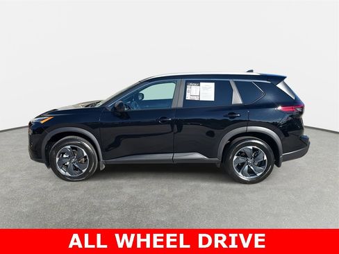 Used 2024 Nissan Rogue SV w/ SV Premium Package image 8