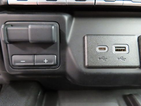 Used 2023 Chevrolet Silverado 2500 High Country w/ Z71 Off-Road Package image 64