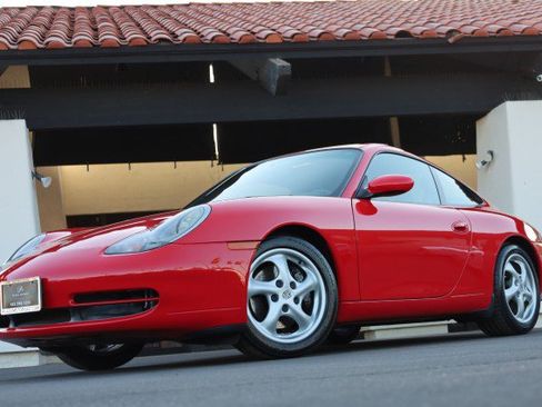 Used 2000 Porsche 911 Carrera RWD image 3
