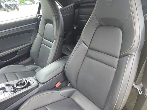 Used 2022 Porsche 911 Carrera w/ Premium Package image 13