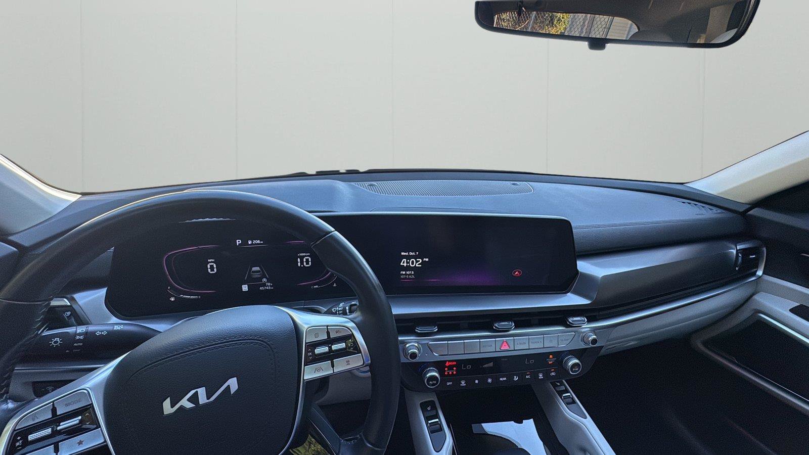 Used 2023 Kia Telluride S w/ S Sunroof Package FWD image 20