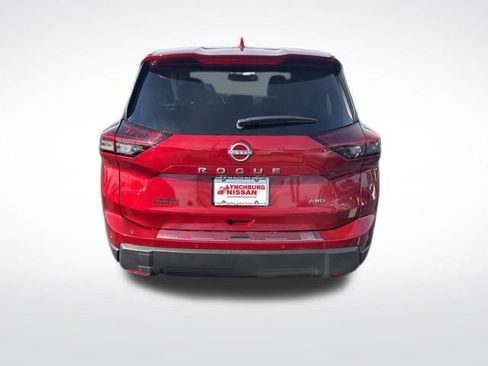 Used 2025 Nissan Rogue SV image 4