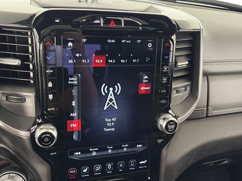 Used 2020 RAM 1500 Laramie w/ Sport Appearance Package AWD/4WD image 19