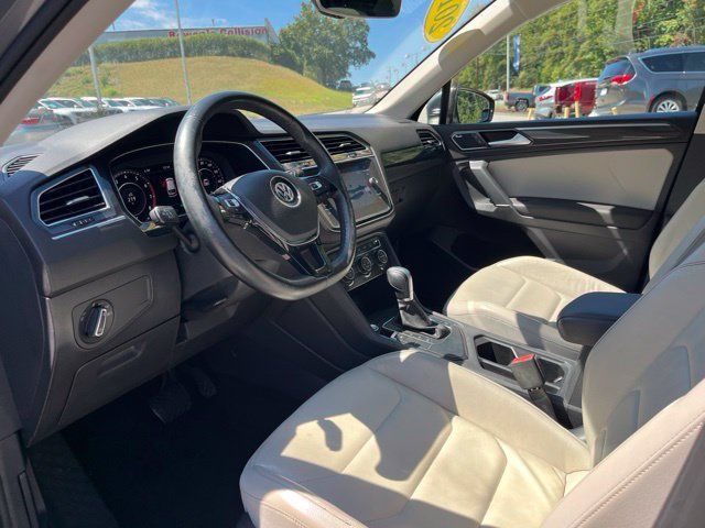 Used 2018 Volkswagen Tiguan SEL Premium FWD image 6