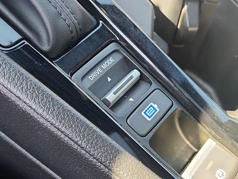 Used 2023 Honda Accord Sport image 26