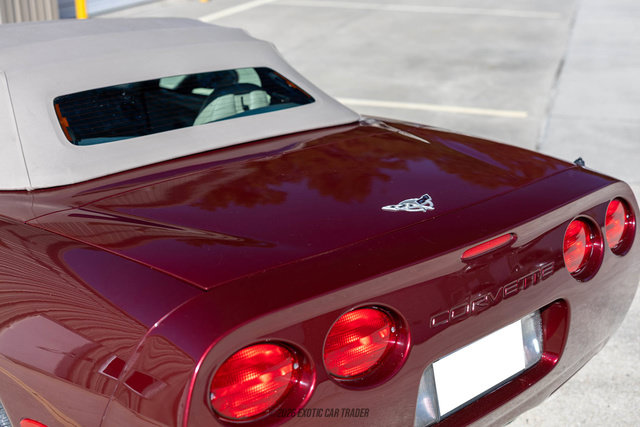 Used 2003 Chevrolet Corvette Convertible w/ Preferred Equipment Group1 RWD image 75