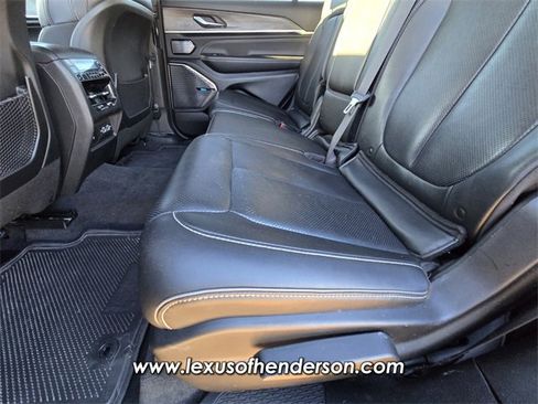 Used 2022 Jeep Grand Cherokee L Overland image 12