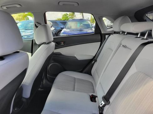 Used 2023 Hyundai Kona SEL image 10