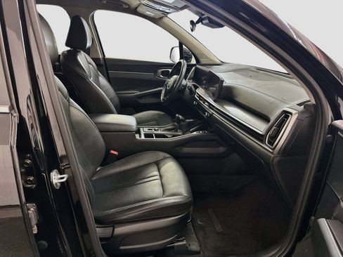 Used 2024 Kia Sorento S AWD/4WD image 33