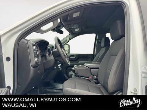 Used 2024 GMC Sierra 2500 Pro AWD/4WD image 10