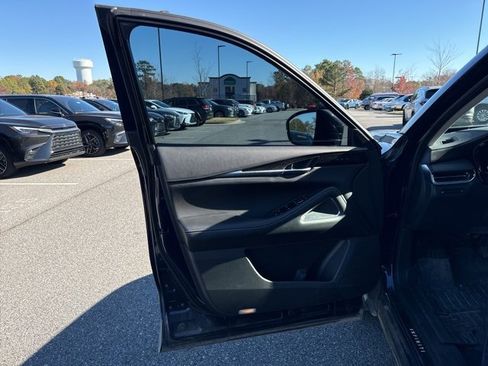 Used 2023 INFINITI QX60 Sensory w/ Cargo Package image 6