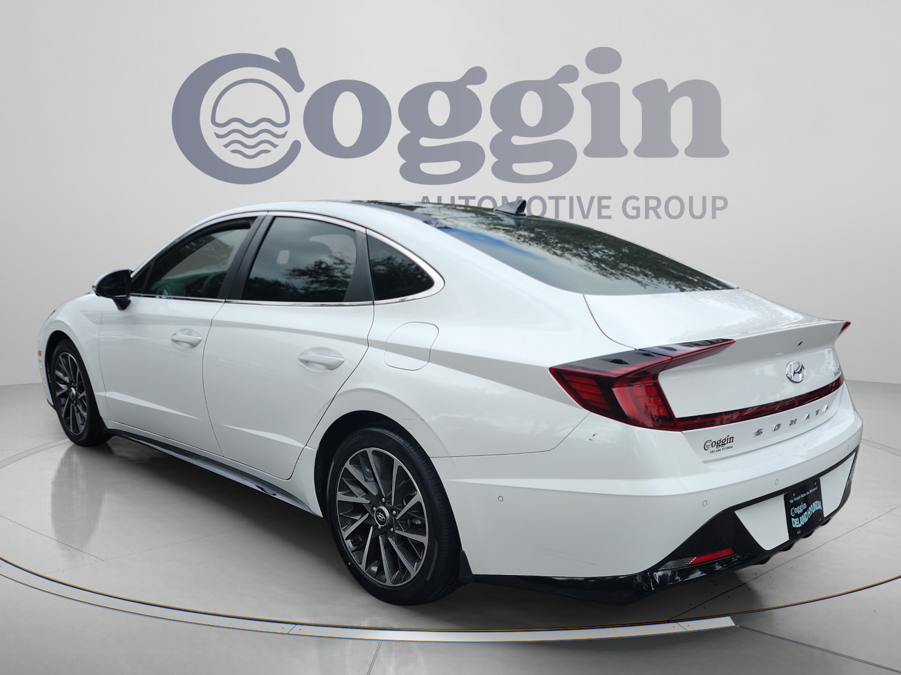 Used 2022 Hyundai Sonata Limited FWD image 3