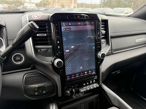 Used 2025 RAM 2500 Laramie image 19