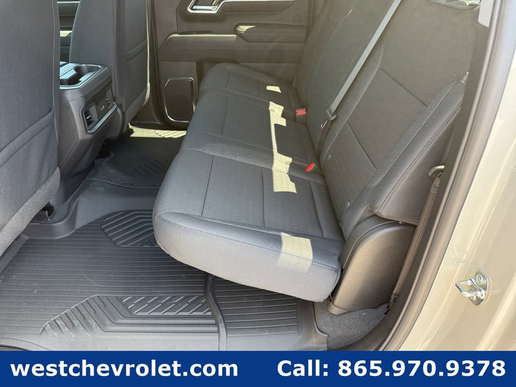 New 2026 Chevrolet Silverado 1500 RST w/ Z71 Off-Road Package AWD/4WD image 11