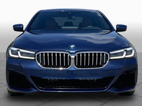 Used 2023 BMW 540i w/ M Sport Package RWD image 4
