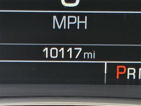 Used 2018 Chevrolet Equinox Premier image 36