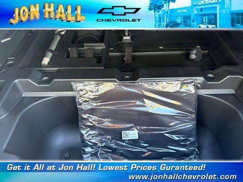 New 2026 Chevrolet Equinox EV RS image 11