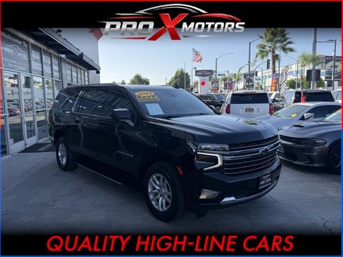 Used 2021 Chevrolet Suburban LT RWD image 1