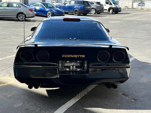 Used 1987 Chevrolet Corvette Coupe image 6