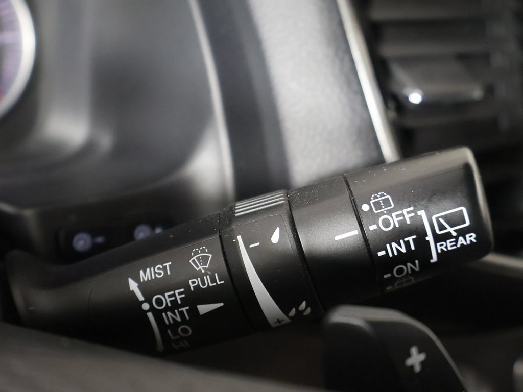 Used 2023 Honda Passport EX-L image 40