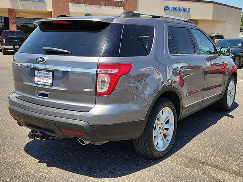 Used 2014 Ford Explorer XLT w/ Equipment Group 202A AWD/4WD image 4