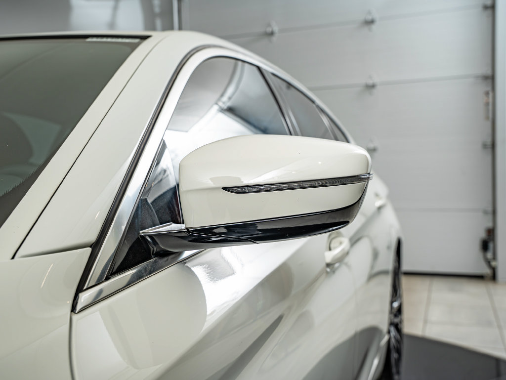 Used 2019 BMW 540i xDrive w/ Convenience Package AWD/4WD image 9