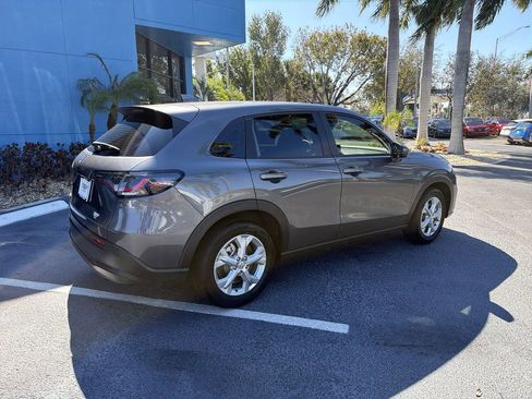 Certified 2025 Honda HR-V LX image 3