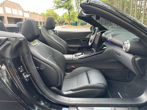 Used 2023 Mercedes-Benz C 300 Sedan image 19