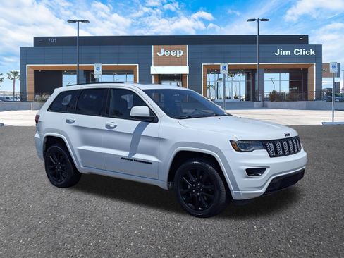Used 2020 Jeep Grand Cherokee Altitude AWD/4WD image 1