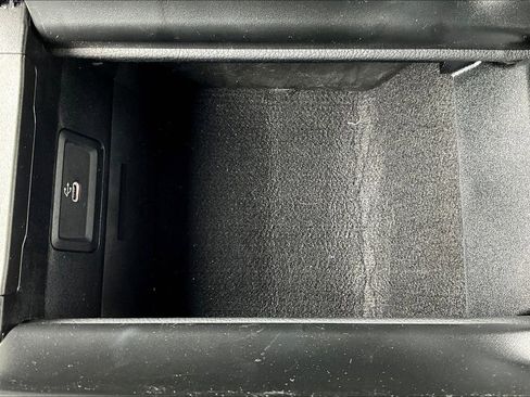 Certified 2025 Mercedes-Benz C 300 C 300 image 26