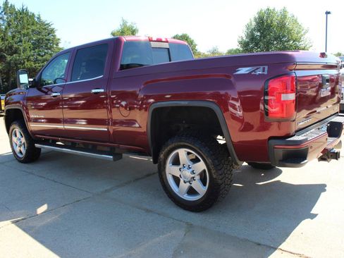 Used 2015 GMC Sierra 2500 Denali w/ Duramax Plus Package AWD/4WD image 5