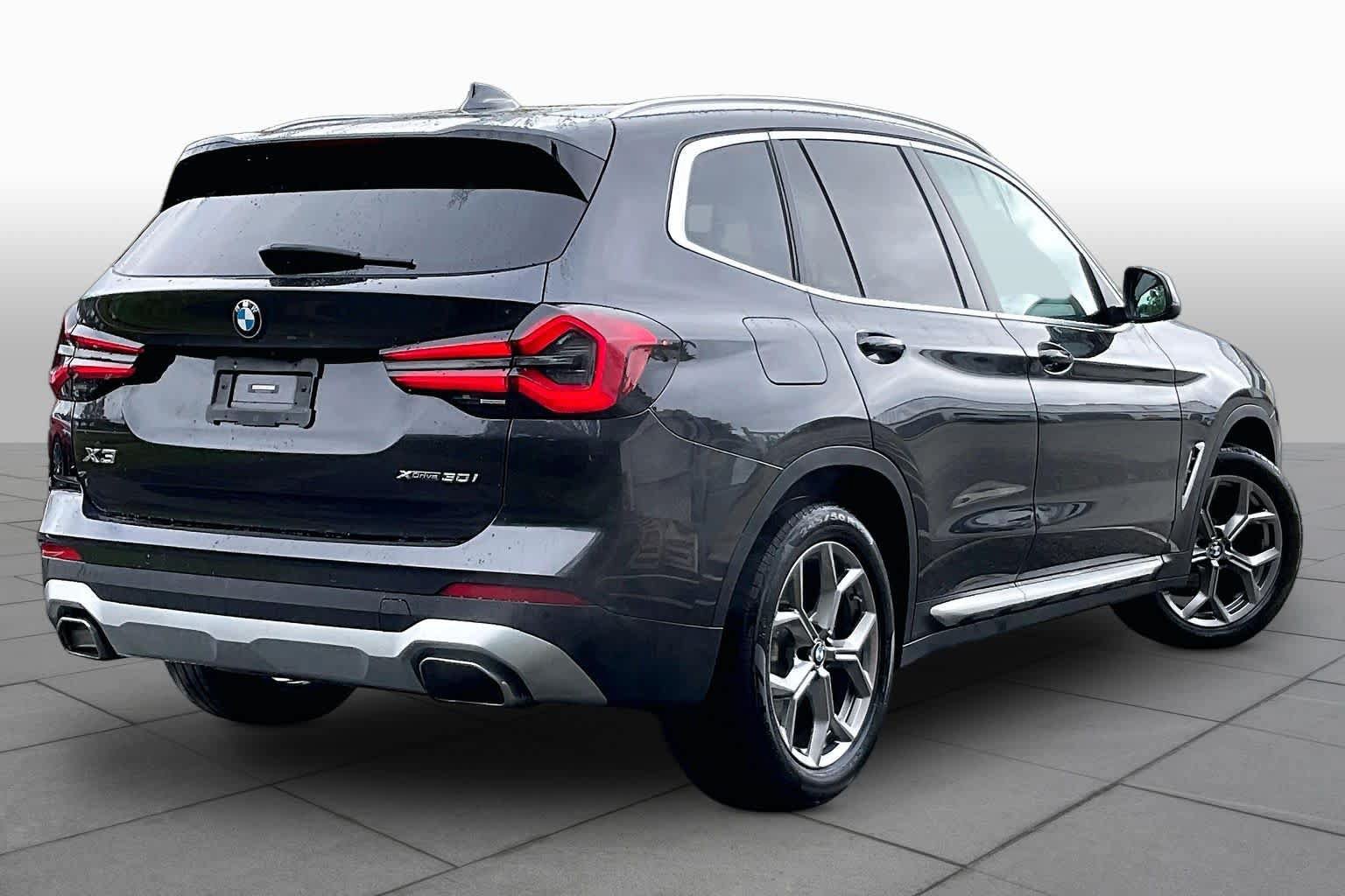 Used 2023 BMW X3 xDrive30i AWD/4WD image 12