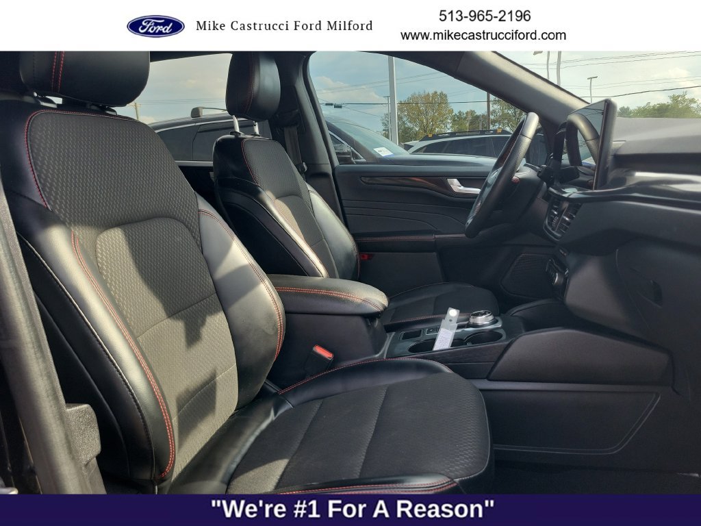 Used 2023 Ford Escape ST-Line w/ Tech Pack #1 AWD/4WD image 24