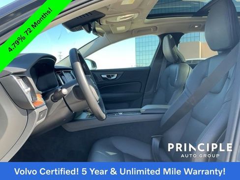 Certified 2025 Volvo V60 B5 Cross Country Plus image 29