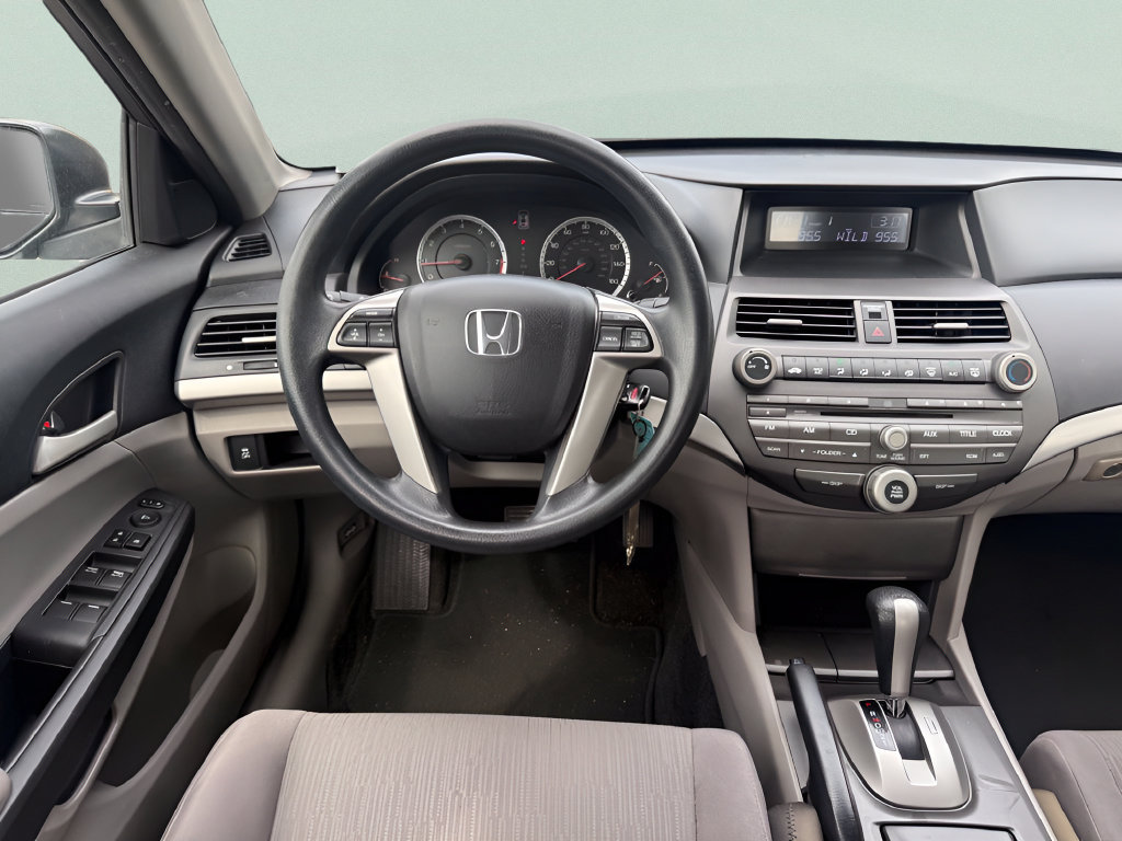 Used 2011 Honda Accord LX-P image 21