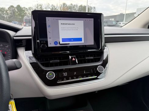 Used 2025 Toyota Corolla LE image 17