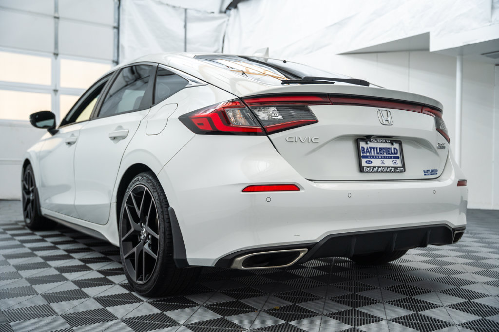 Used 2023 Honda Civic Sport Touring image 7