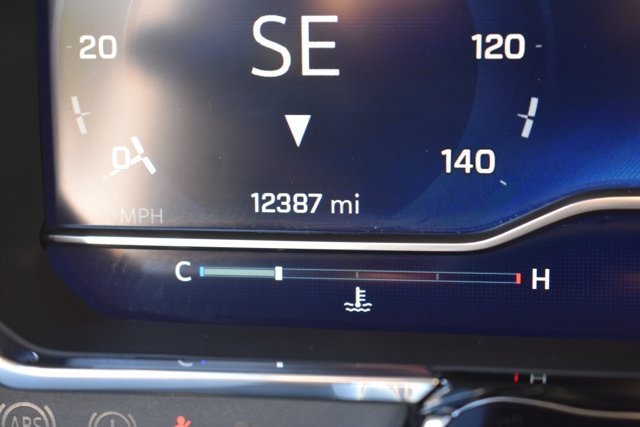 Used 2025 Chevrolet Silverado 1500 RST AWD/4WD image 25