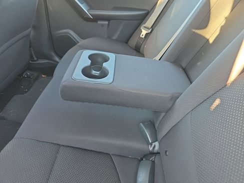 Used 2013 Kia Forte EX image 17