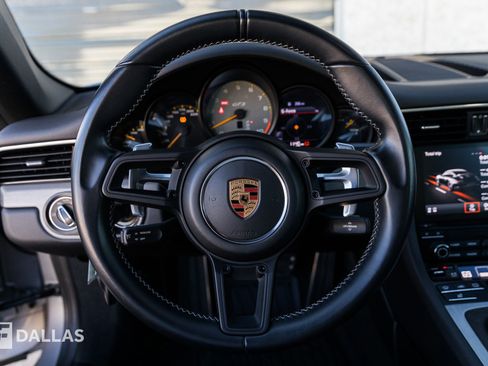 Used 2018 Porsche 911 GT3 image 28