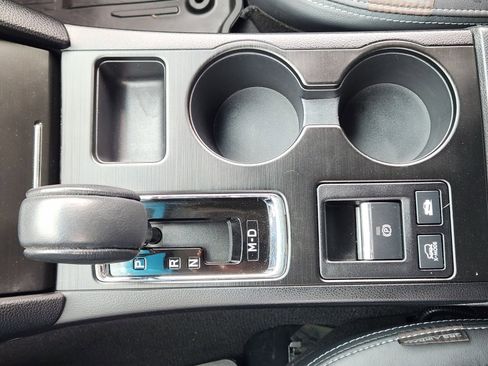 Used 2018 Subaru Outback 2.5i Limited w/ Popular Package #2 image 23