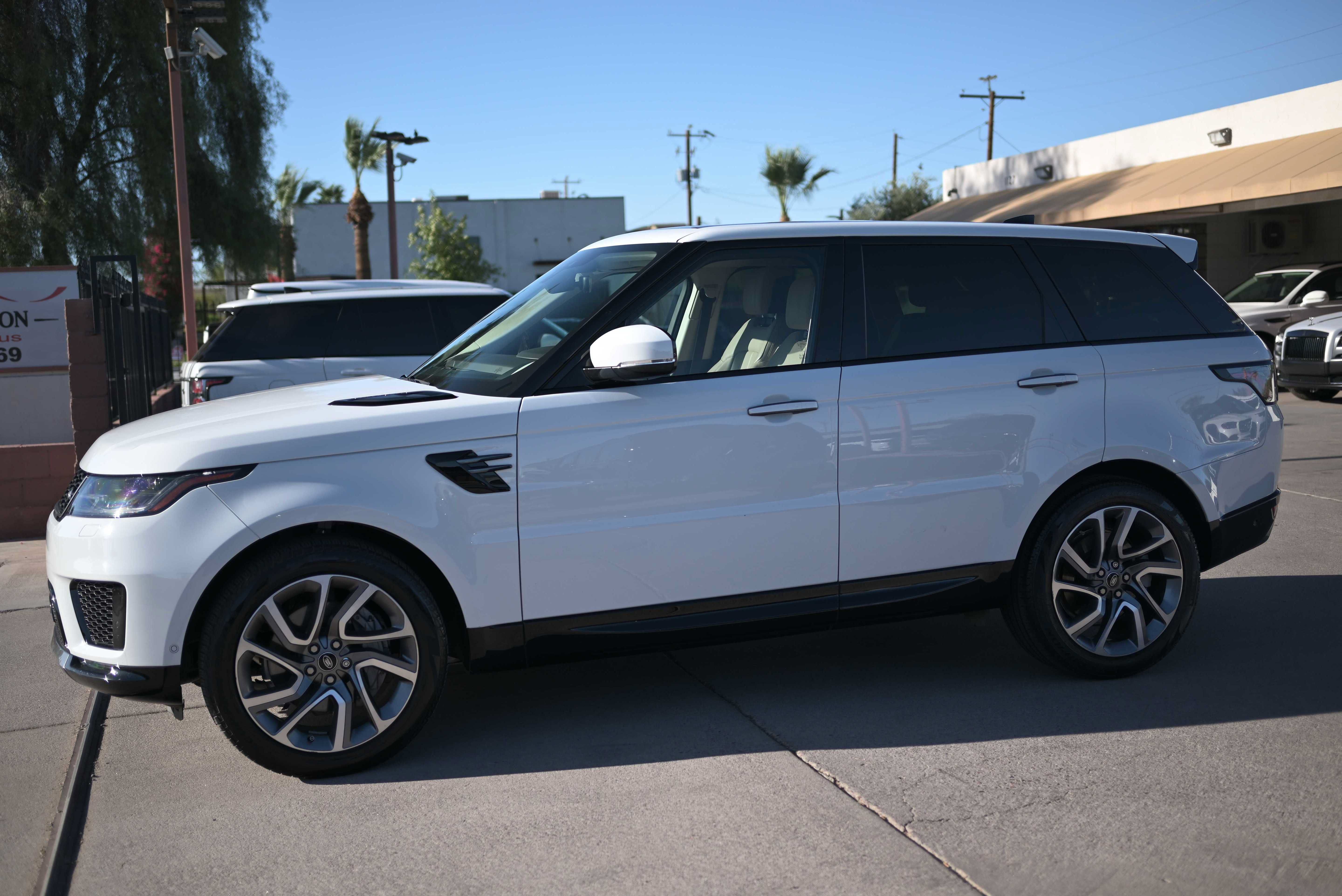 Used 2022 Land Rover Range Rover Sport HSE Silver Edition AWD/4WD image 2