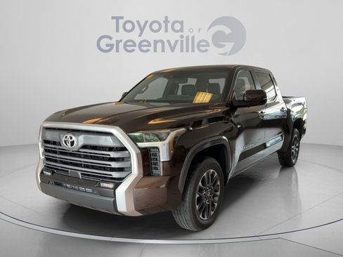 Certified 2025 Toyota Tundra Limited AWD/4WD image 1