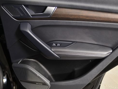 Used 2023 Audi Q5 2.0T Premium Plus w/ Premium Plus Package image 22