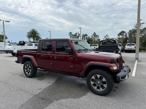 Used 2022 Jeep Gladiator Sport AWD/4WD image 1