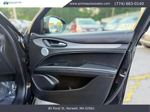 Used 2021 Alfa Romeo Stelvio Ti Sport AWD/4WD image 24