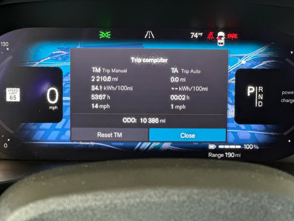 Certified 2023 Volvo C40 P8 Recharge Ultimate w/ Protection Package Premier AWD/4WD image 26